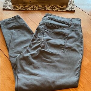 Last chance! Maurices High Rise M Jeans Gray Casual Pants 20W Reg